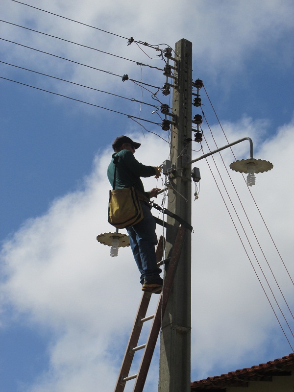 Reposição da Iluminação Pública de Porto 