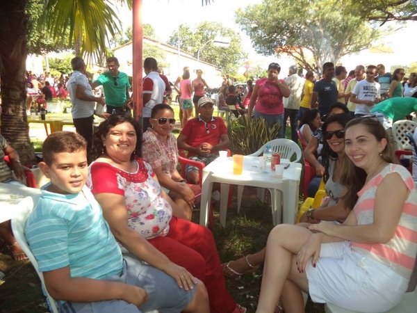 Paróquia de São Félix de Cantalice realizou o tradicional leilão do festejo - Imagem 33