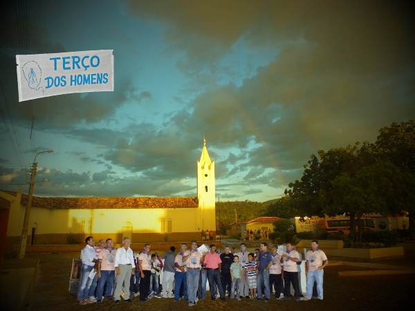 Terço dos Homens de Dom Expedito Lopes comemorou seus 2 anos  - Imagem 36