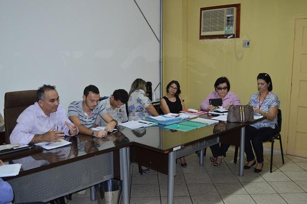 Prefeitura de Buriti dos Lopes e FUNASA discutem passos do Plano Municipal de Saneamento Básico