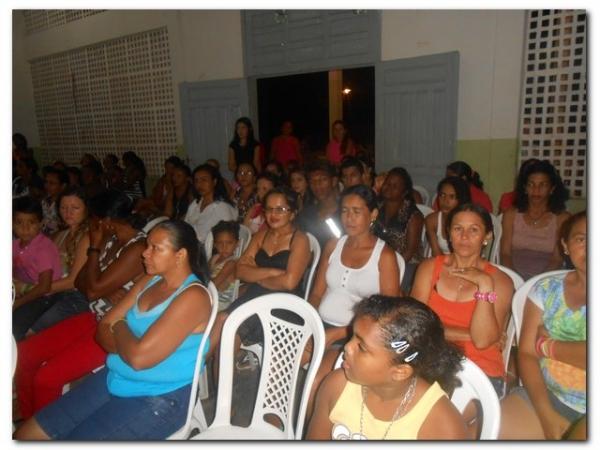 SEMTAC realiza jantar para as Mães do Centro de Convivência - Imagem 13