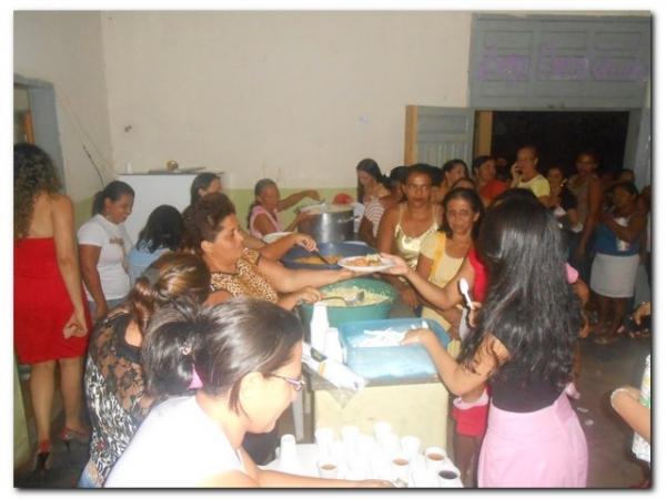 SEMTAC realiza jantar para as Mães do Centro de Convivência - Imagem 70