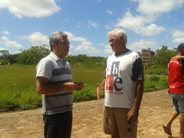 Prefeito Edílson Capote realiza visitas nos bairros de Barras - Imagem 5