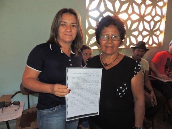 Prefeita Neuma Café participa de reunião em comunidade rural - Imagem 2