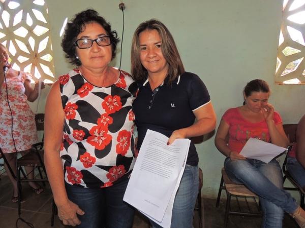 Prefeita Neuma Café participa de reunião em comunidade rural - Imagem 5