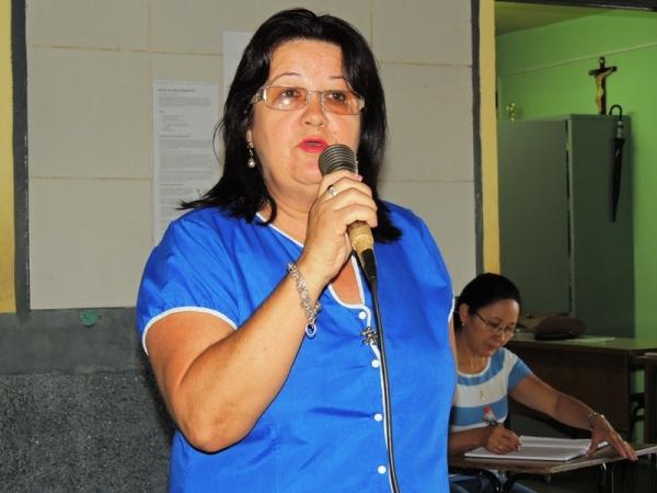 Pais e alunos de escola municipal recebem palestra sobre drogas - Imagem 5