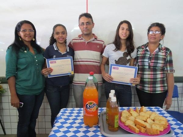 Escola da Rede Estadual de Ensino realiza entrega de Certificados - Imagem 5