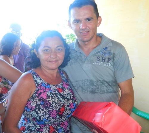 Comunidade Data Veados realizou festa em homenagem ao Dia das Maes - Imagem 25