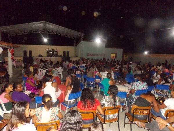 Secretaria municipal de educação promove festa em homenagem as mães - Imagem 3