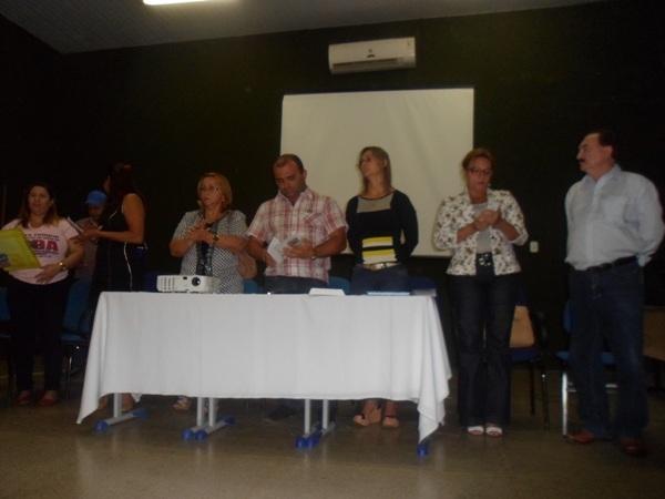 Prefeito Walfredo empossa o Conselho Municipal de Pessoas Portadoras de Deficiência  - Imagem 4