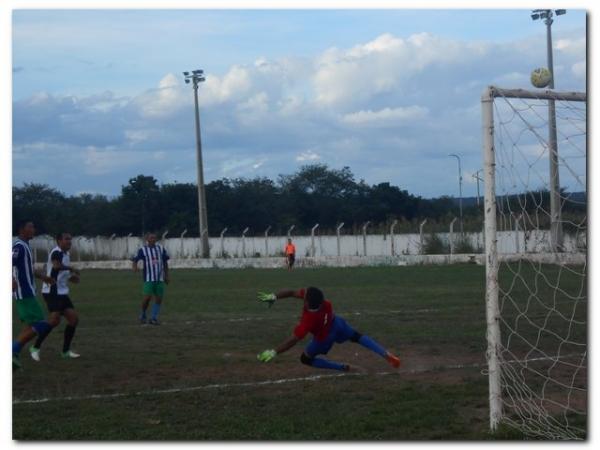 Rodada Esportiva do Campeonato Municipal Amador de Inhuma - Imagem 16