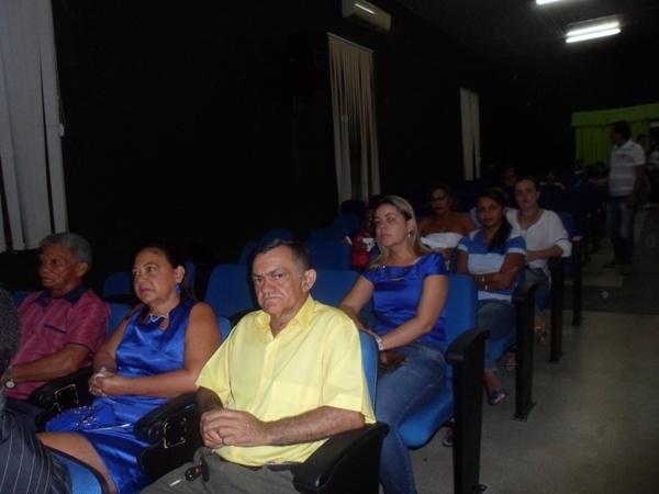 Prefeito Walfredo empossa o Conselho Municipal de Pessoas Portadoras de Deficiência  - Imagem 7