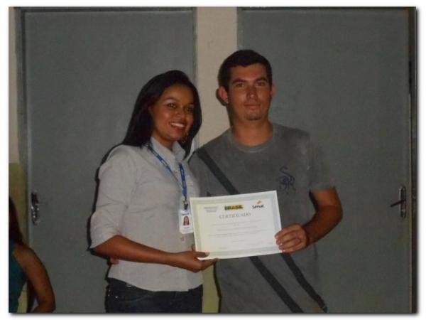 Solenidade de entrega de Certificados dos cursos de Auxiliar de Recursos Humanos, Vendedor, Manicure Pedicure e Salgadeiro  - Imagem 49