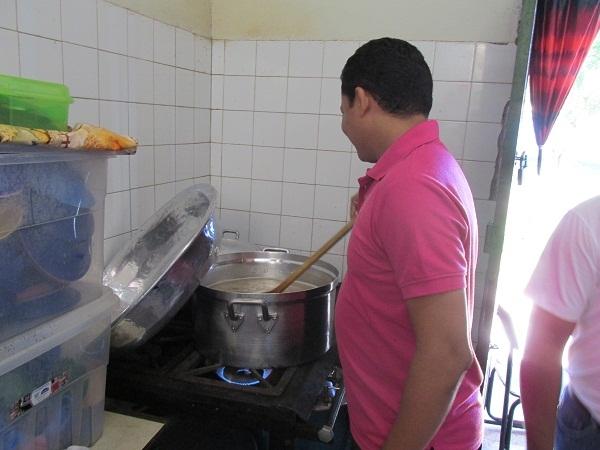 Manin Geronço, Raimundo do PT e Secretário de Obras fazem vistoria em Escola Municipal para inicio de obras - Imagem 6