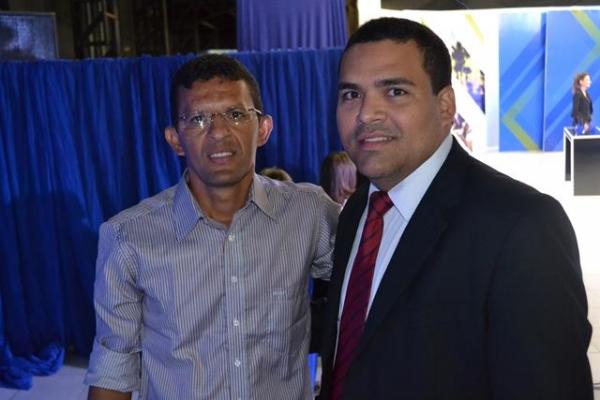 Pimenteiras se destaca durante entrega do Prêmio Prefeito Realizador - Imagem 9