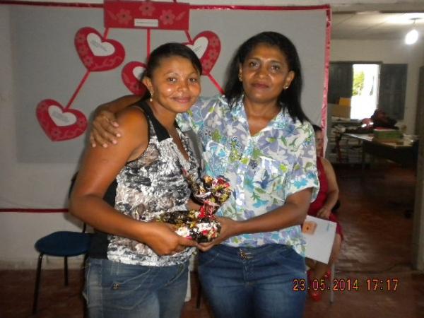 Escola Municipal Antonio Xavier realizou homenagem ao dia das mães - Imagem 31