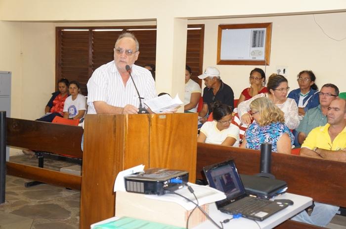 Prefeitura conversa com a comunidade sobre Saneamento Básico