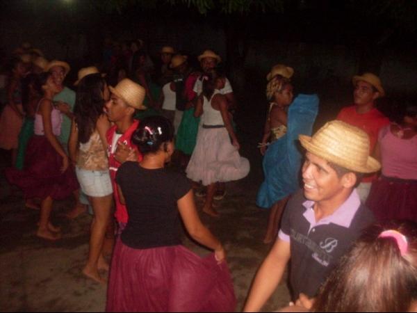 Quadrilha “Os Farrapos” de Barras ensaia a todo vapor - Imagem 7