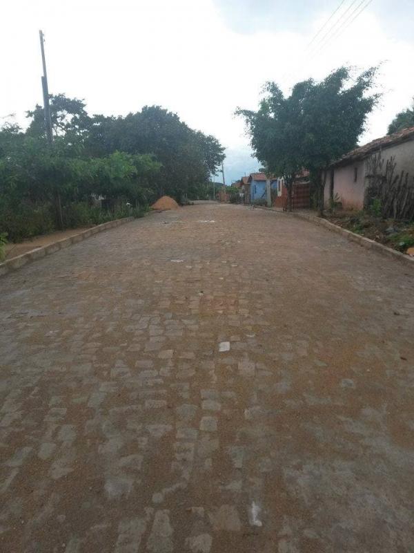 Mais uma Rua do Bairro São José recebe calçamento - Imagem 6