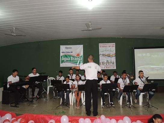 O Programa “Familia na Escola” foi realizado nas escolas Ennes Fonseca e Adelaide Rosa - Imagem 8