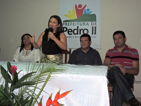 Professores da rede municipal de Pedro II têm direitos garantidos - Imagem 3