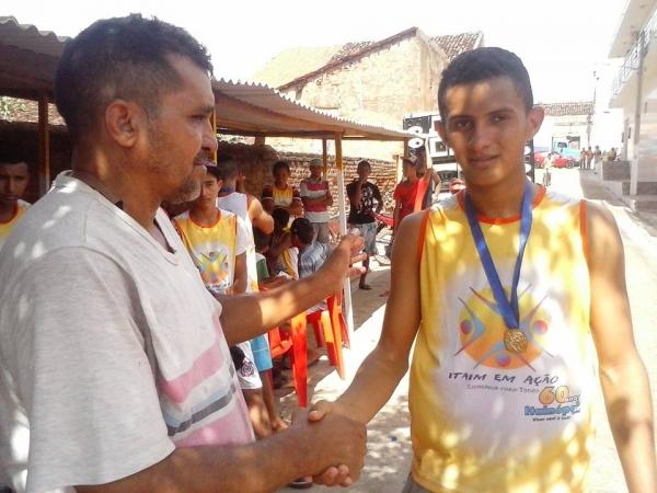 Atividades esportivas na programação alusiva aos 60 anos de Itainópolis. - Imagem 19