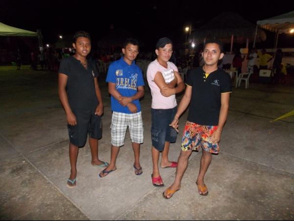 Nota III - Confira fotos da primeira noite da XIII edição do Capi Folia 2014 - Imagem 6