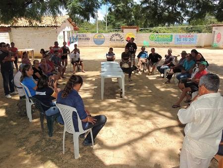 Buritizinho e Cancão recebem a visita da prefeita Neuma Café