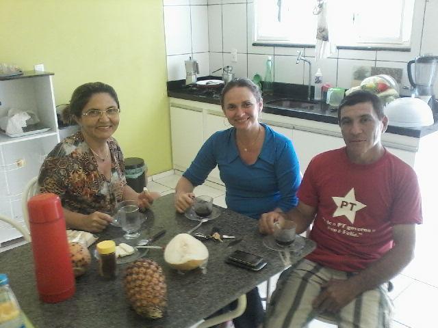 Café Vespertino: Rosélia Carvalho, Rosângela Pessoa e Ulisses Viana  