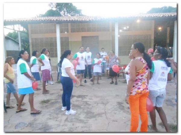 Secretaria de Assistência Social desenvolve atividades Esportivas com Grupo de Idosos - Imagem 5