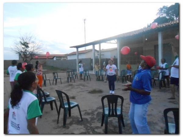 Secretaria de Assistência Social desenvolve atividades Esportivas com Grupo de Idosos - Imagem 10