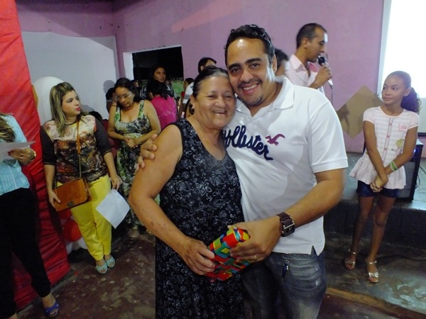 Dom Expedito Lopes antecipa a comemoração do Dia das Mães! Festa com grande Glamour  - Imagem 62