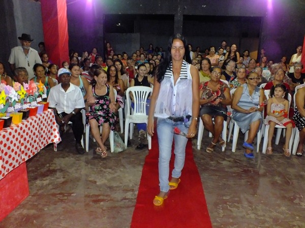 Dom Expedito Lopes antecipa a comemoração do Dia das Mães! Festa com grande Glamour  - Imagem 50