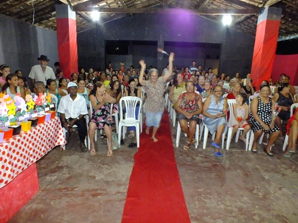 Dom Expedito Lopes antecipa a comemoração do Dia das Mães! Festa com grande Glamour  - Imagem 53