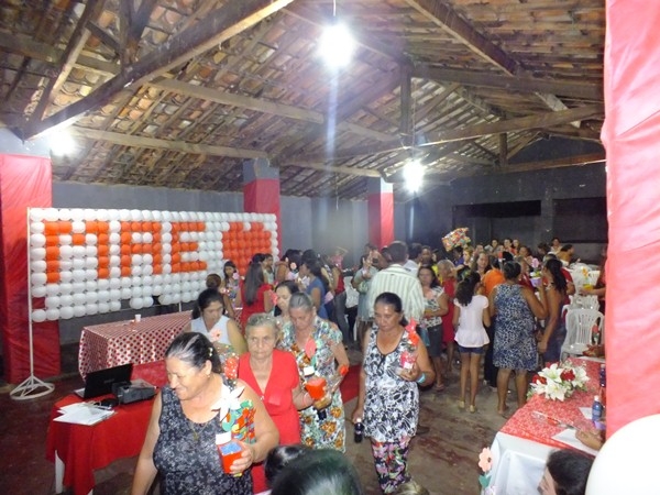 Dom Expedito Lopes antecipa a comemoração do Dia das Mães! Festa com grande Glamour  - Imagem 15