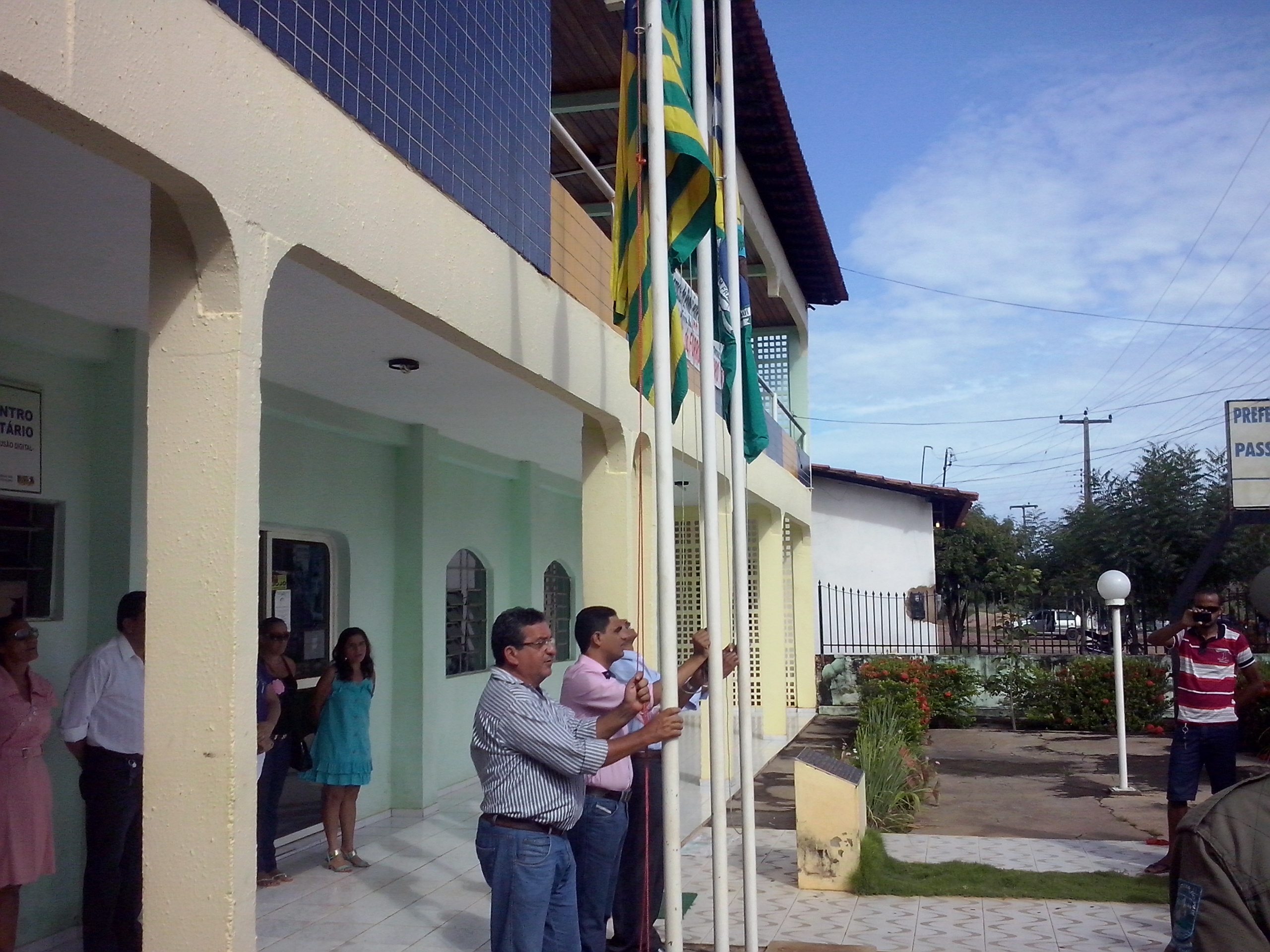 Dia 29 de Abril Ultimo dia Da Semana Cultural Finalizando com Arteamento da Bandeira , Jogos,  e Festas !!