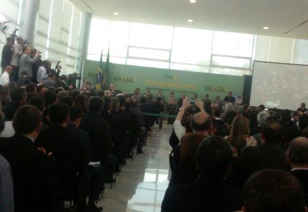 Prefeito consegue 5 milhões para esgotamento sanitário - Imagem 1