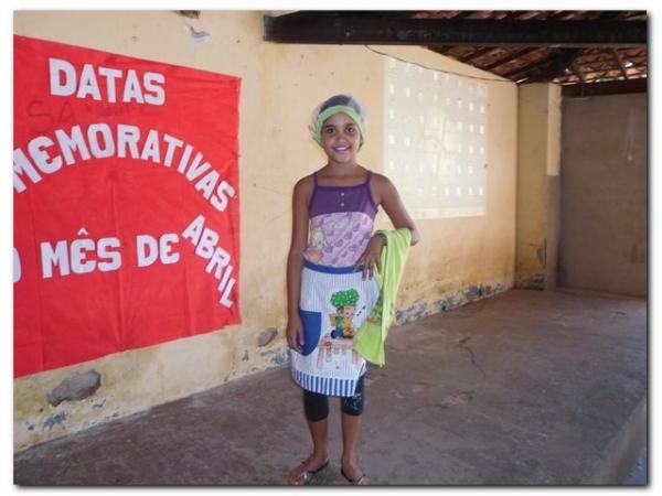  Escola Arlindo Cipriano Leal Comemorou as datas festivas do mês de abril - Imagem 11