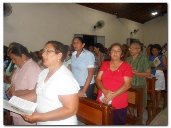 Procissão e Celebração Marcam a Abertura do Festejo de Nossa Senhora de Fátima - Imagem 13