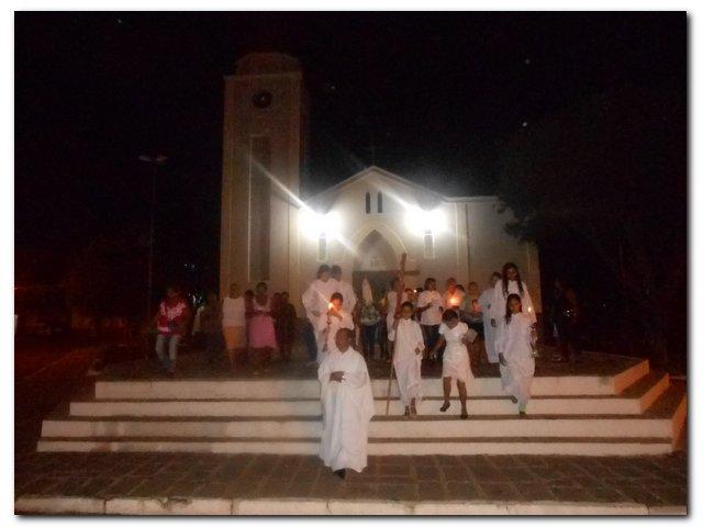 Procissão e Celebração Marcam a Abertura do Festejo de Nossa Senhora de Fátima