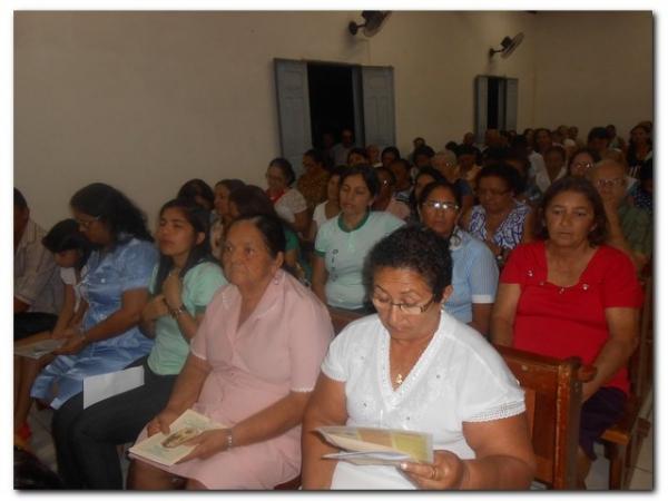 Procissão e Celebração Marcam a Abertura do Festejo de Nossa Senhora de Fátima - Imagem 15
