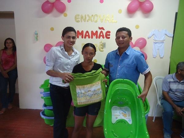 Secretaria de Trabalho e Ação social Promove Entrega de Enxovais - Imagem 6