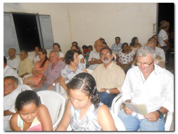 Procissão e Celebração Marcam a Abertura do Festejo de Nossa Senhora de Fátima - Imagem 17
