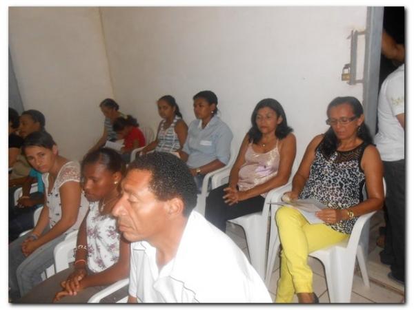 Procissão e Celebração Marcam a Abertura do Festejo de Nossa Senhora de Fátima - Imagem 19