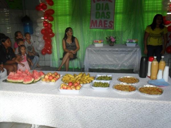 Professores da Creche Tia Neide fazem homenagem para as Mães - Imagem 2