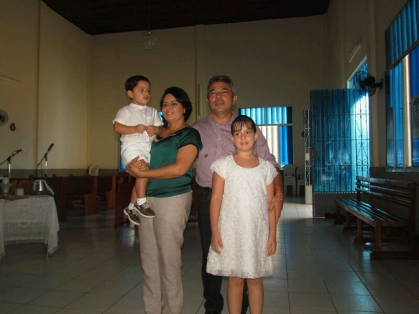 Aconteceram neste último domingo os batizados dos filhos de Edneida Fortes e Sineida Fortes - Imagem 8