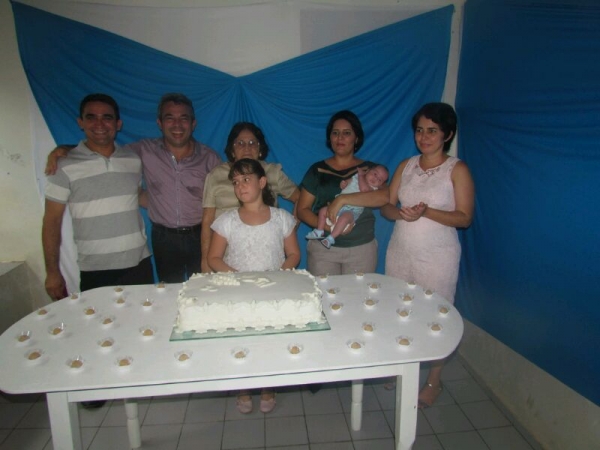Aconteceram neste último domingo os batizados dos filhos de Edneida Fortes e Sineida Fortes - Imagem 14