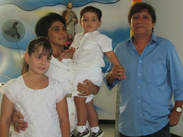 Aconteceram neste último domingo os batizados dos filhos de Edneida Fortes e Sineida Fortes - Imagem 4