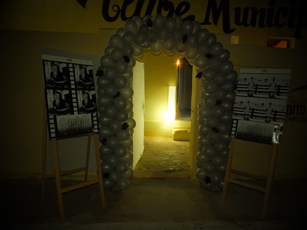 Festa de 15 anos com grande estilo em Dom Expedito Lopes - Imagem 1