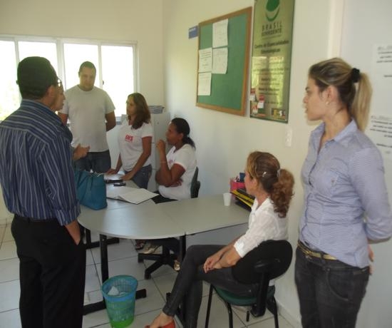 Promotores de Justiça visitam instituições em Elesbão Veloso - Imagem 10